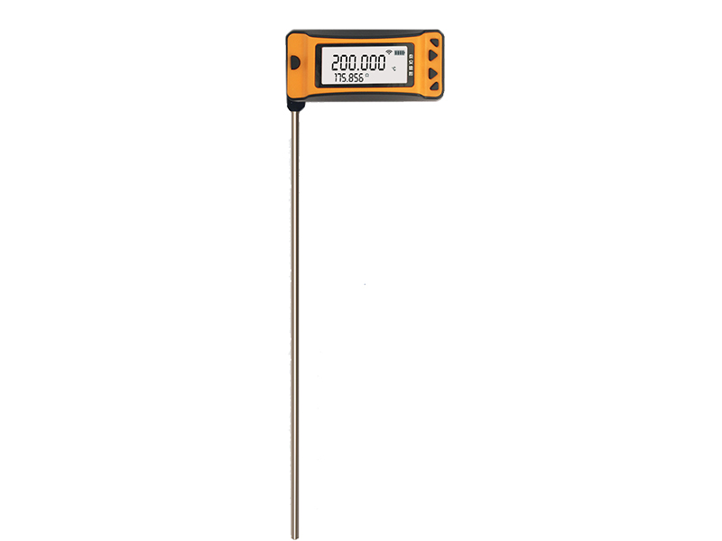 precision digital thermometer